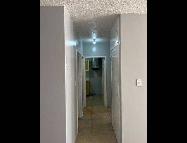2 BEDROOM PROPERTY TO RENT IN ARCADIA